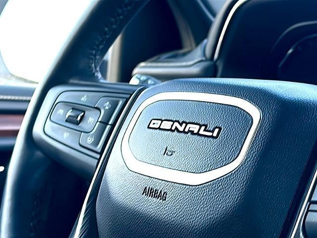 2023 GMC Yukon XL 4WD 4dr Denali Ultimate