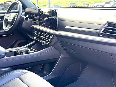 2025 Chevrolet Traverse LT w/1LT