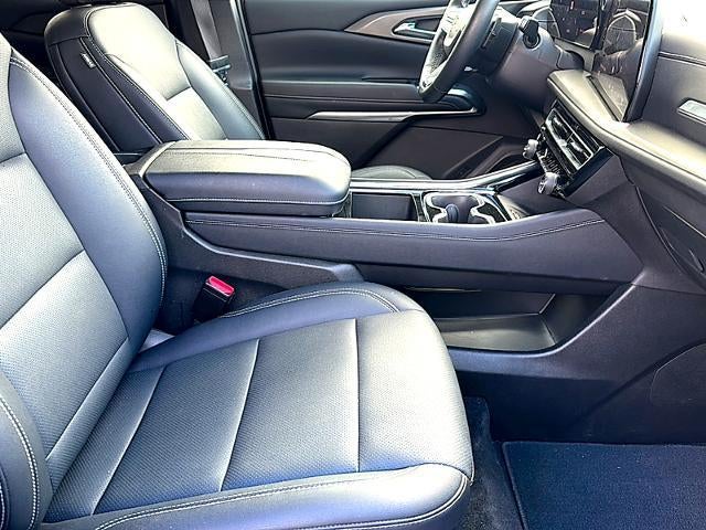 2025 Chevrolet Traverse LT w/1LT