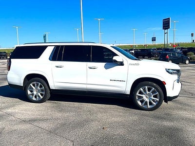 2023 Chevrolet Suburban 4WD High Country
