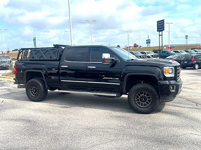 2019 GMC Sierra 2500 HD Crew Cab Standard Box 4-Wheel Drive Denali