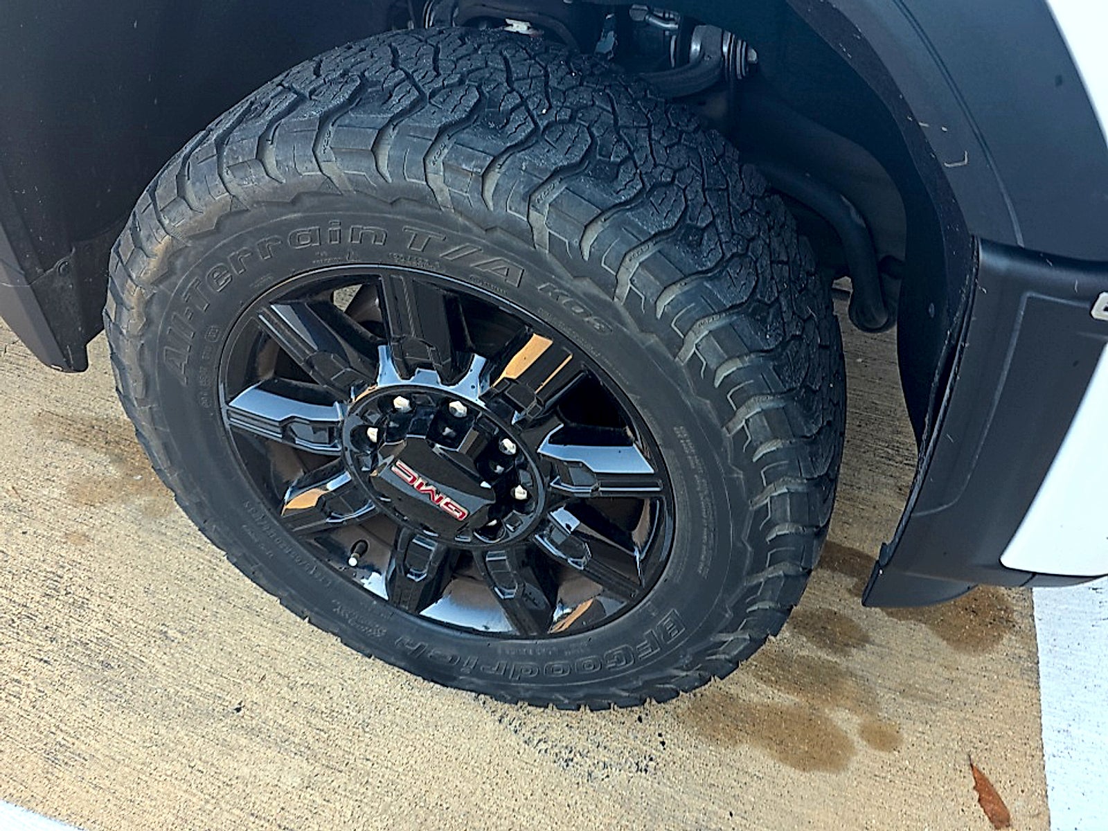 2024 GMC Sierra 2500HD 4WD Crew Cab Standard Bed AT4