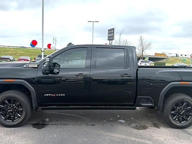 2024 GMC Sierra 2500 HD Crew Cab Standard Box 4-Wheel Drive AT4