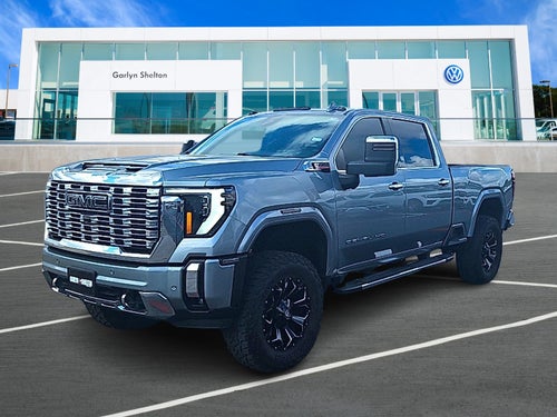 2025 GMC Sierra 2500HD 4WD Crew Cab Standard Bed Denali
