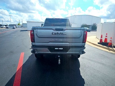 2025 GMC Sierra 2500HD 4WD Crew Cab Standard Bed Denali