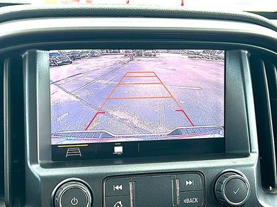 2022 GMC Canyon Crew Cab Short Box 4-Wheel Drive AT4 w/Leather