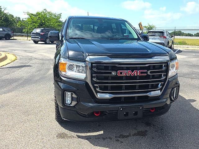 2022 GMC Canyon Crew Cab Short Box 4-Wheel Drive AT4 w/Leather