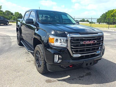 2022 GMC Canyon Crew Cab Short Box 4-Wheel Drive AT4 w/Leather
