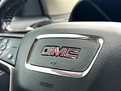 2022 GMC Canyon Crew Cab Short Box 4-Wheel Drive AT4 w/Leather