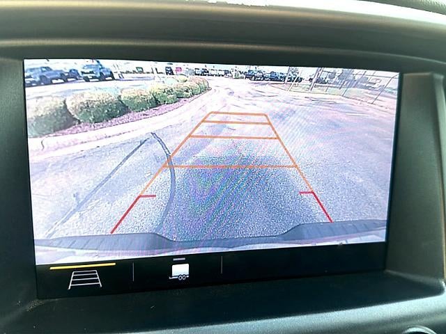 2022 GMC Canyon Crew Cab Short Box 4-Wheel Drive AT4 w/Leather