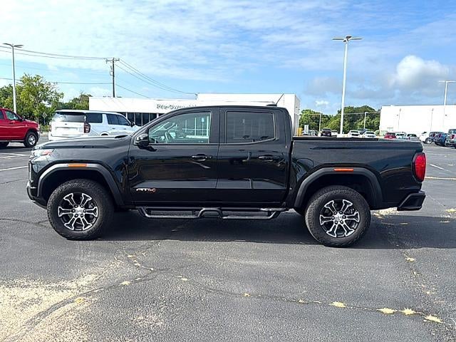 2024 GMC Canyon Crew Cab Short Box 4-Wheel Drive AT4