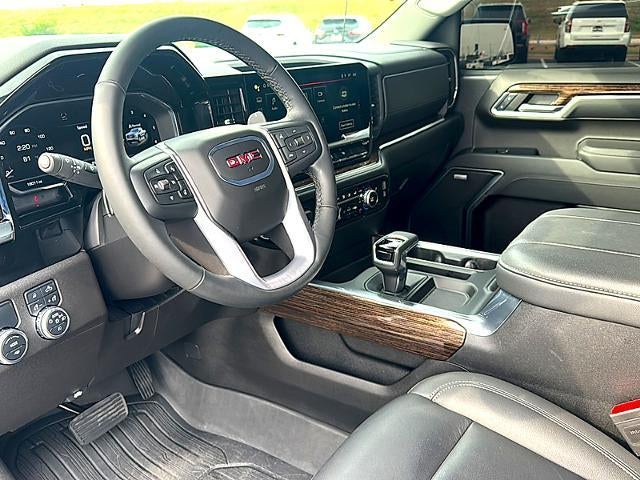 2024 GMC Sierra 1500 Crew Cab Short Box 2-Wheel Drive Elevation