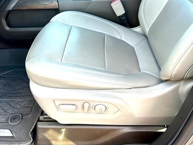 2022 GMC Sierra 1500 Limited Crew Cab Short Box 4-Wheel Drive SLT