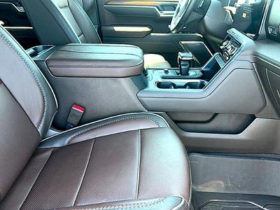 2025 GMC Sierra 1500 Crew Cab Short Box 4-Wheel Drive Denali