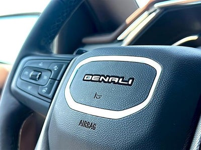 2025 GMC Sierra 1500 Crew Cab Short Box 4-Wheel Drive Denali