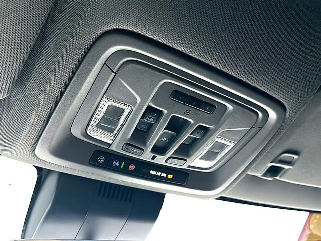 2023 GMC Sierra 1500 Crew Cab Short Box 4-Wheel Drive Denali