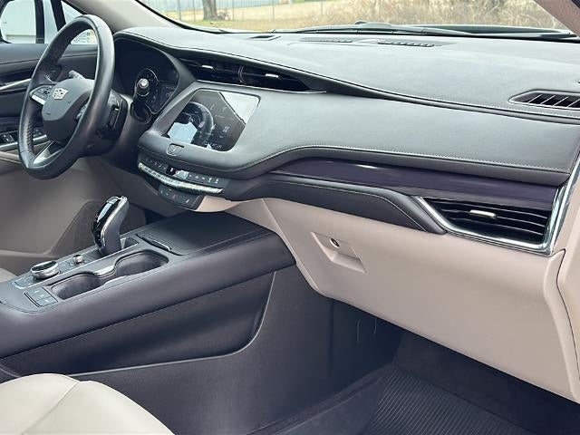 2023 Cadillac XT4 FWD 4dr Luxury