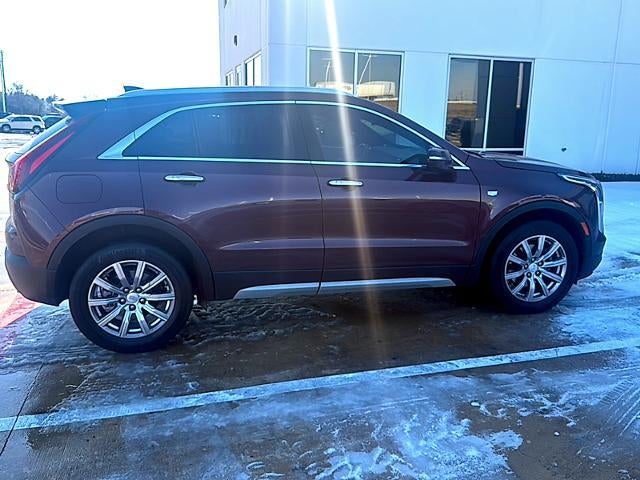 2023 Cadillac XT4 FWD 4dr Premium Luxury