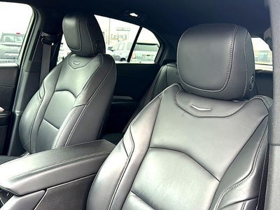 2023 Cadillac XT4 FWD 4dr Premium Luxury