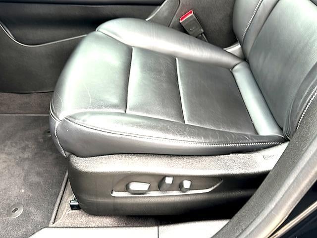 2023 Cadillac XT4 FWD 4dr Premium Luxury