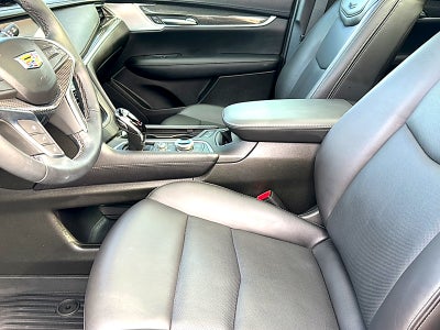 2025 Cadillac XT5 AWD Sport