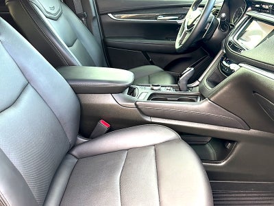 2025 Cadillac XT5 AWD Sport