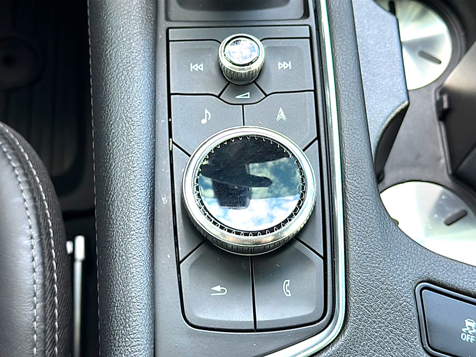 2025 Cadillac XT5 AWD Sport