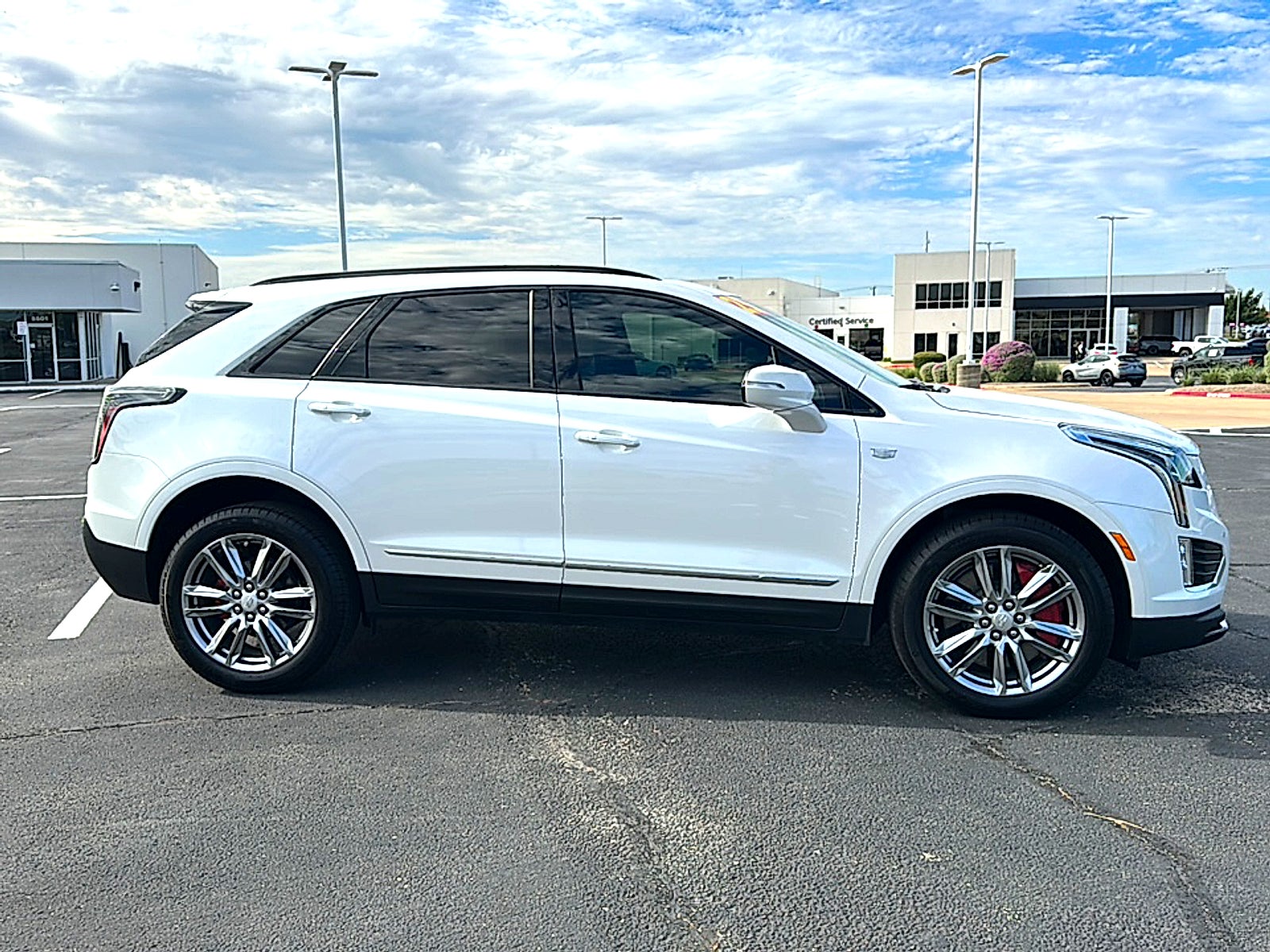 2025 Cadillac XT5 AWD Sport