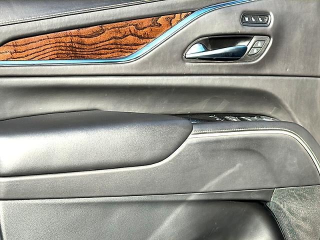 2022 Cadillac Escalade ESV RWD Sport Platinum