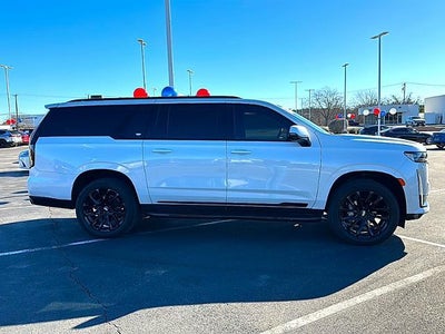 2022 Cadillac Escalade ESV RWD Sport Platinum