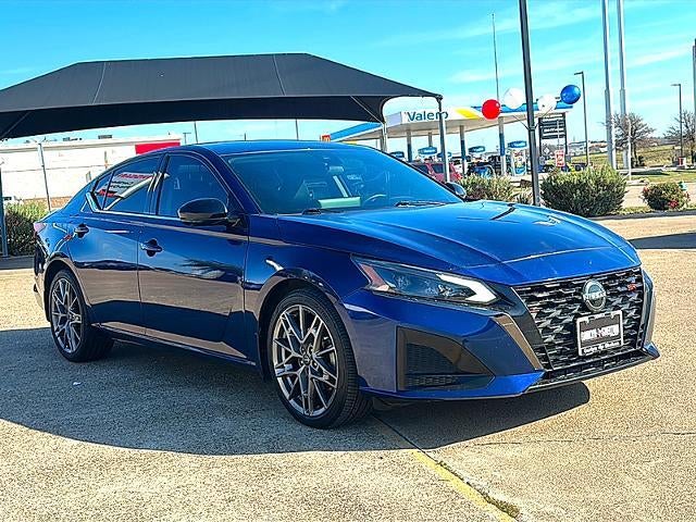 2023 Nissan Altima 2.0 SR Sedan