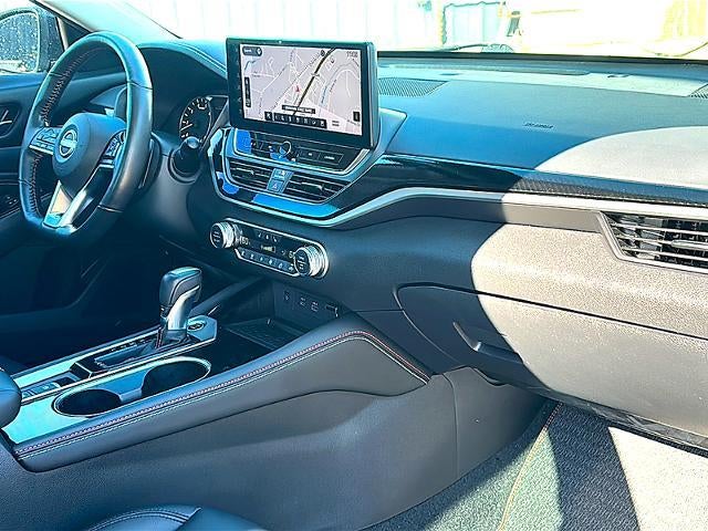 2023 Nissan Altima 2.0 SR Sedan