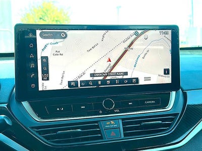 2023 Nissan Altima 2.0 SR Sedan