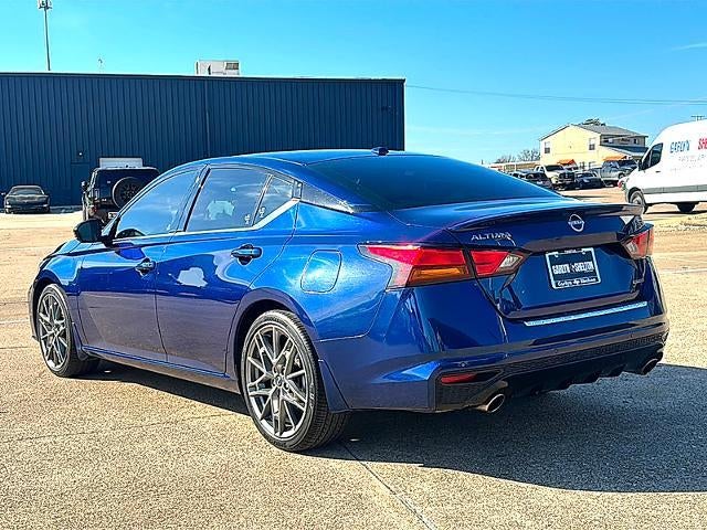 2023 Nissan Altima 2.0 SR Sedan
