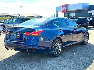 2023 Nissan Altima 2.0 SR Sedan