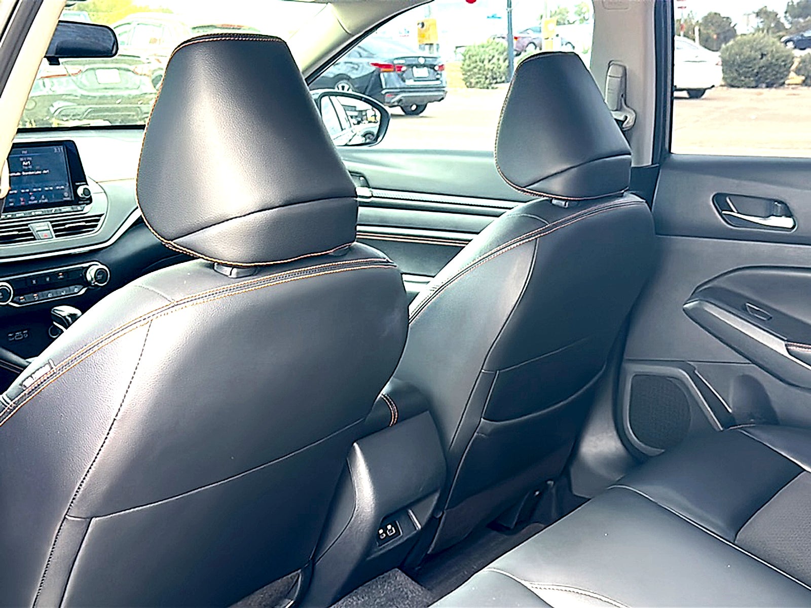 2022 Nissan Altima SR FWD
