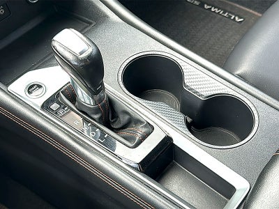 2022 Nissan Altima SR FWD