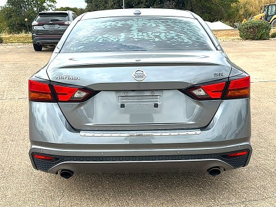 2022 Nissan Altima SR FWD