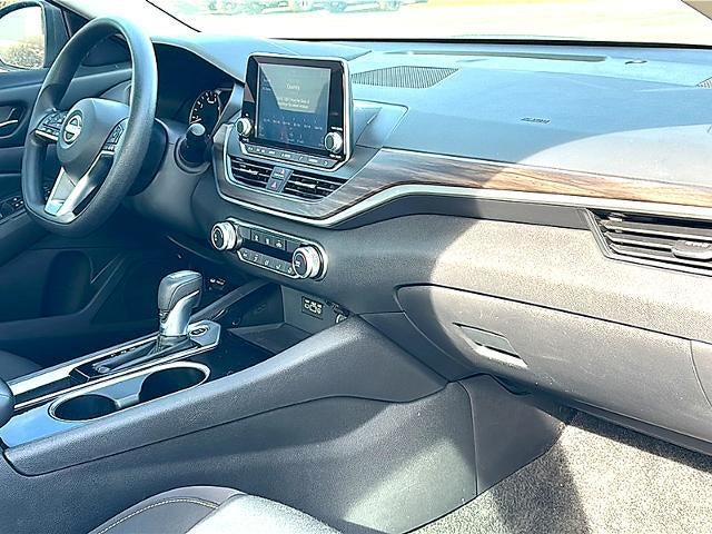 2024 Nissan Altima 2.5 SV Sedan