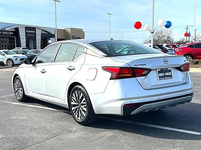 2024 Nissan Altima 2.5 SV Sedan