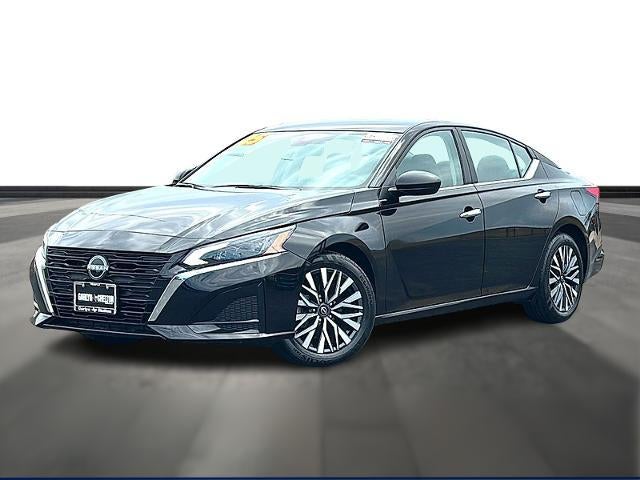 2025 Nissan Altima 2.5 SV's photo