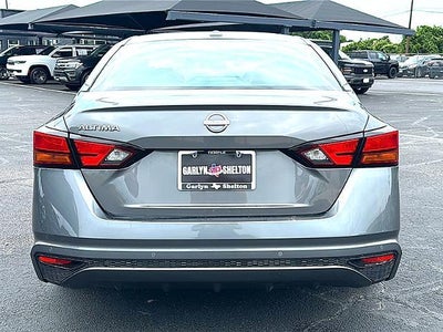 2025 Nissan Altima SV FWD