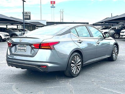 2025 Nissan Altima SV FWD