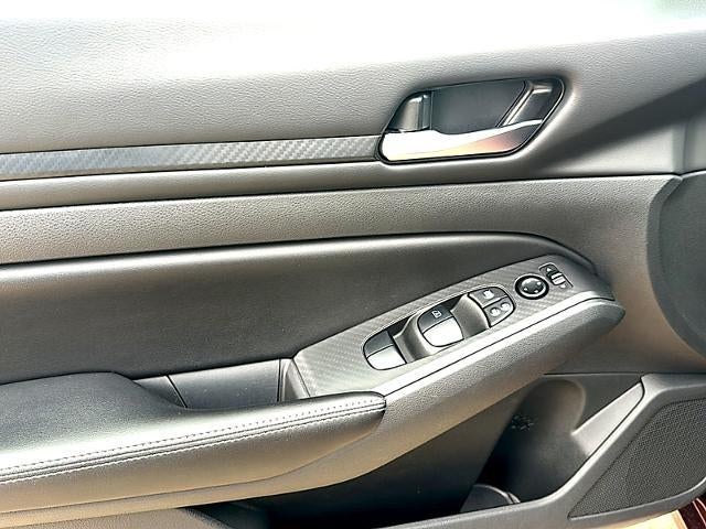 2024 Nissan Altima 2.5 SV Sedan