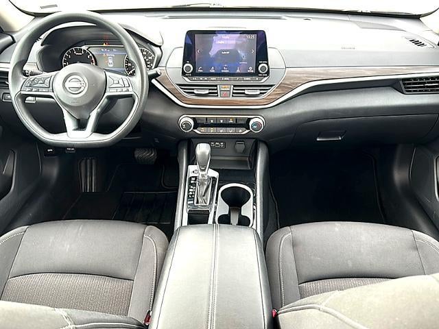 2024 Nissan Altima 2.5 SV Sedan