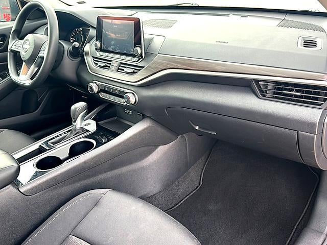 2024 Nissan Altima 2.5 SV Sedan