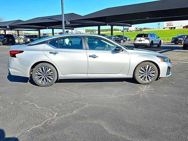 2024 Nissan Altima 2.5 SV Sedan