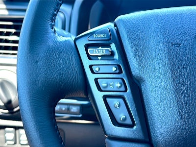 2023 Nissan TITAN Crew Cab SV 4x2