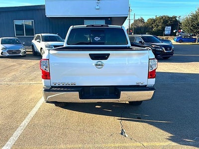 2019 Nissan Titan 4x2 Crew Cab SV