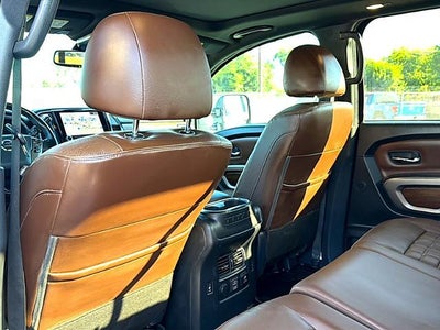 2022 Nissan Titan XD 4x4 Crew Cab Platinum Reserve